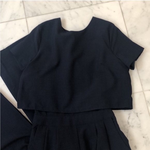 J.O.A. Los Angeles Back Buttoned Jumpsuit - Picture 3 of 6